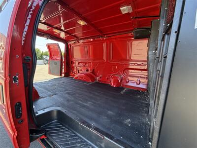 2014 Ford E-350 SD   - Photo 12 - Salem, OR 97317