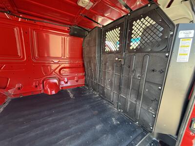2014 Ford E-350 SD   - Photo 13 - Salem, OR 97317