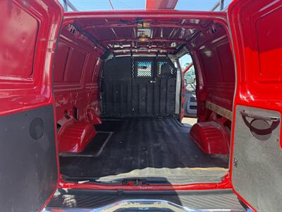 2014 Ford E-350 SD   - Photo 11 - Salem, OR 97317