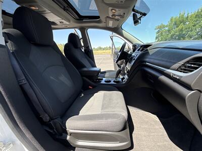 2015 Chevrolet Traverse LT   - Photo 16 - Salem, OR 97317