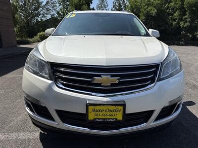 2015 Chevrolet Traverse LT   - Photo 2 - Salem, OR 97317