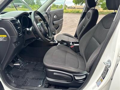 2016 Kia Soul   - Photo 9 - Salem, OR 97317