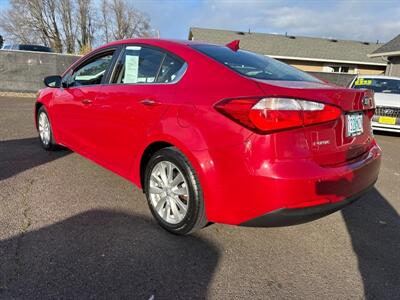 2015 Kia Forte EX   - Photo 5 - Salem, OR 97317