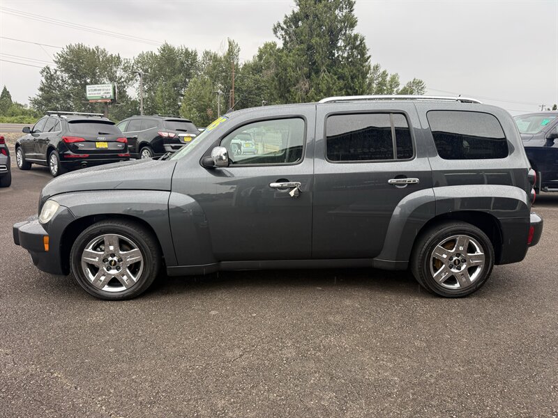 2010 Chevrolet HHR LT - Photo 4 - Salem, OR 97317
