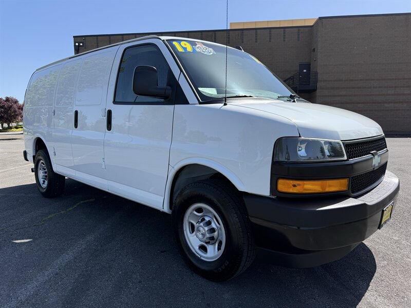 2019 Chevrolet Express 2500  