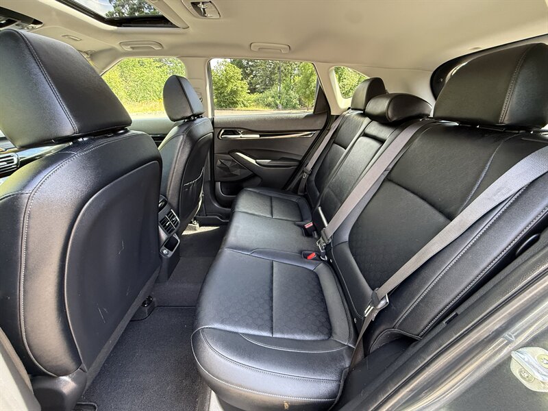 2021 Kia Seltos EX - Photo 13 - Salem, OR 97317