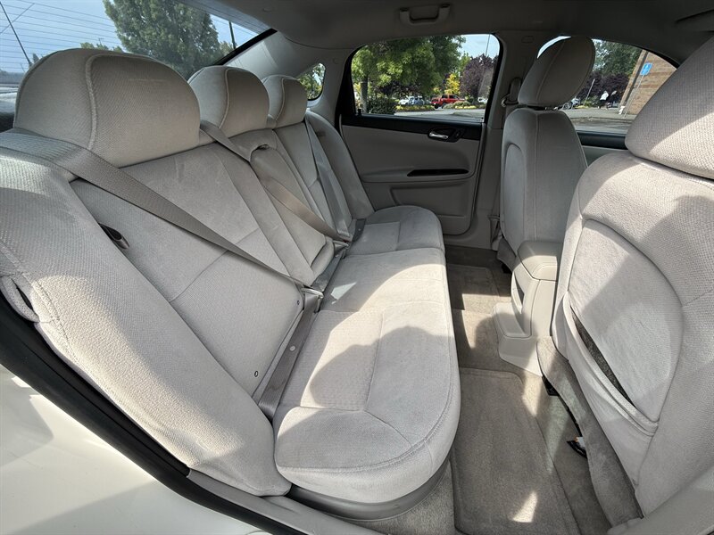 2008 Chevrolet Impala LS - Photo 14 - Salem, OR 97317