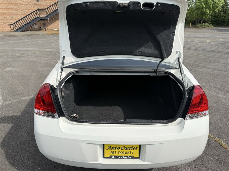 2008 Chevrolet Impala LS - Photo 16 - Salem, OR 97317