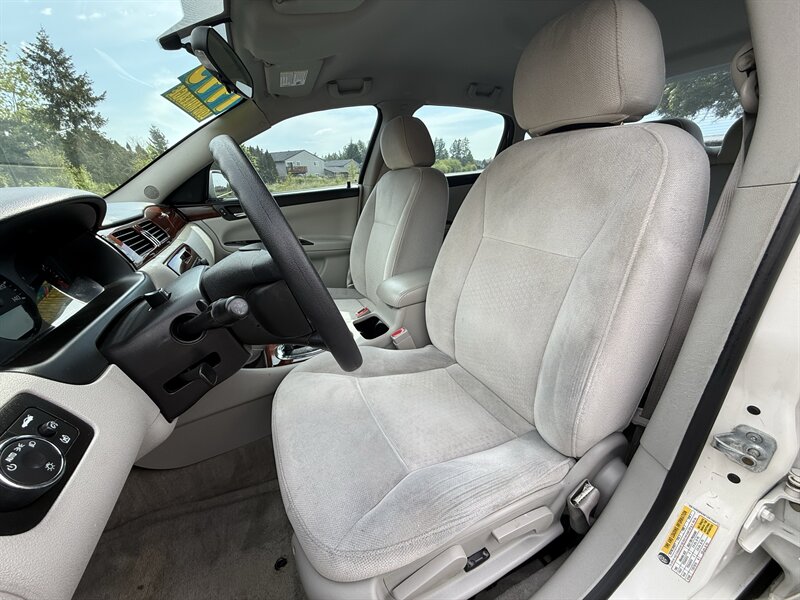 2008 Chevrolet Impala LS - Photo 12 - Salem, OR 97317