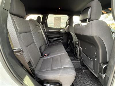 2019 Jeep Grand Cherokee Laredo   - Photo 13 - Salem, OR 97317