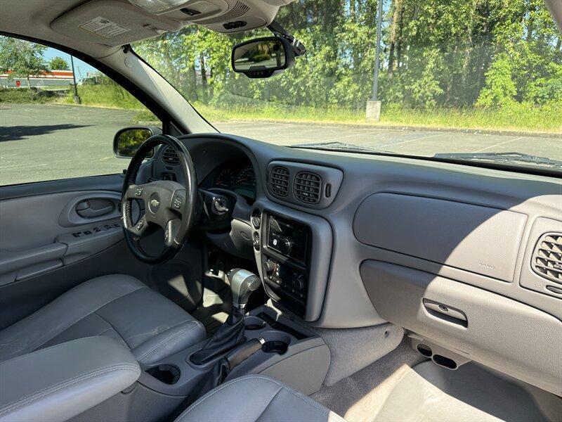 2008 Chevrolet TrailBlazer LT1 - Photo 11 - Salem, OR 97317