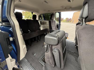 2011 Dodge Grand Caravan SE   - Photo 18 - Salem, OR 97317
