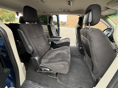2011 Dodge Grand Caravan SE   - Photo 17 - Salem, OR 97317