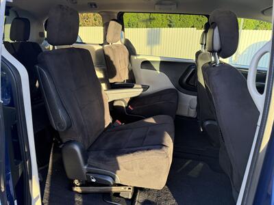 2011 Dodge Grand Caravan Express - Photo 14 - Salem, OR 97317