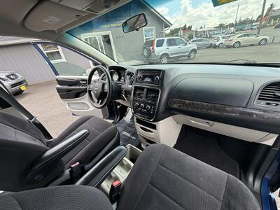 2011 Dodge Grand Caravan Express   - Photo 15 - Salem, OR 97317
