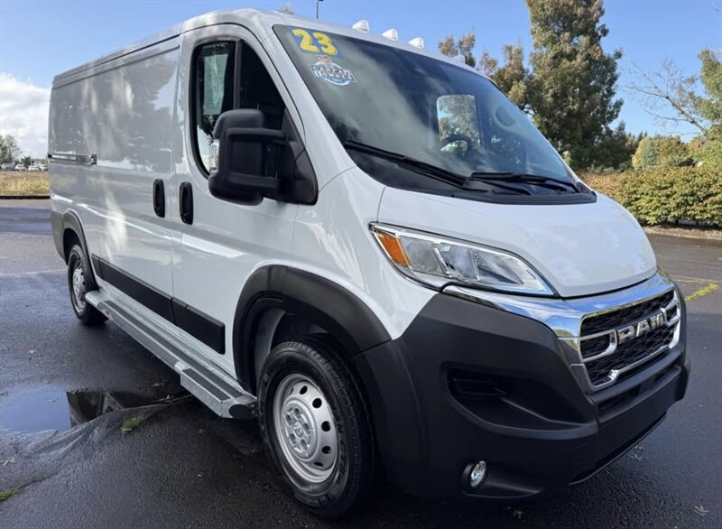 2023 RAM ProMaster 2500 136 WB