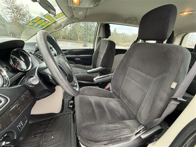 2016 Dodge Grand Caravan American Value Package   - Photo 13 - Salem, OR 97317