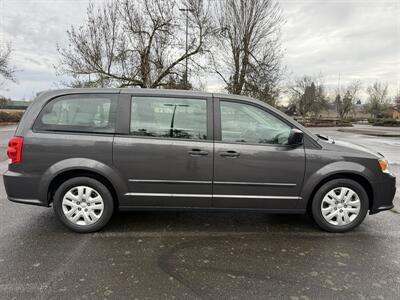 2016 Dodge Grand Caravan American Value Package   - Photo 8 - Salem, OR 97317