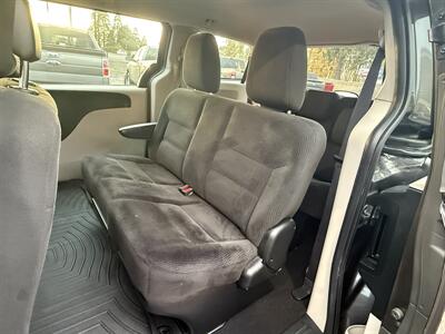 2016 Dodge Grand Caravan American Value Package - Photo 12 - Salem, OR 97317