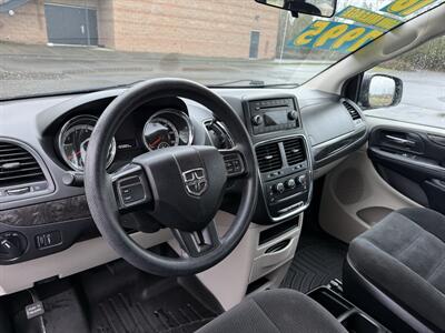 2016 Dodge Grand Caravan American Value Package   - Photo 10 - Salem, OR 97317