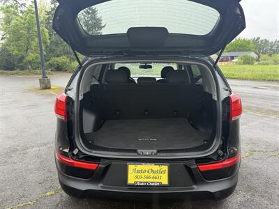 2016 Kia Sportage LX - Photo 16 - Salem, OR 97317