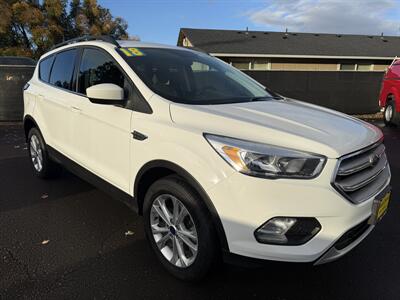2018 Ford Escape SE   - Photo 1 - Salem, OR 97317