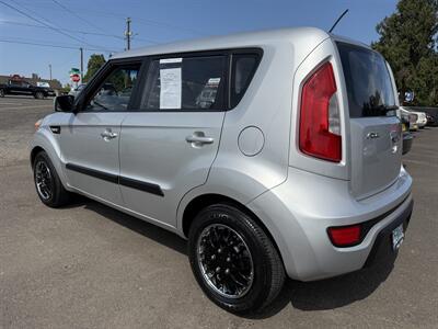 2013 Kia Soul   - Photo 5 - Salem, OR 97317