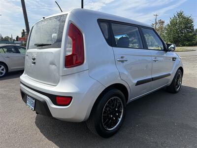 2013 Kia Soul   - Photo 6 - Salem, OR 97317