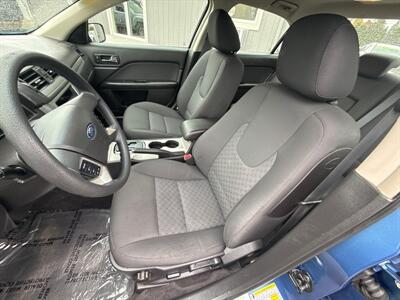 2010 Ford Fusion SE   - Photo 9 - Salem, OR 97317