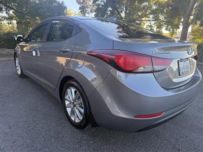 2014 Hyundai ELANTRA SE - Photo 2 - Salem, OR 97317