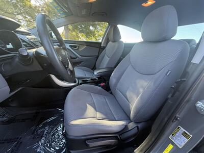 2014 Hyundai ELANTRA SE - Photo 10 - Salem, OR 97317