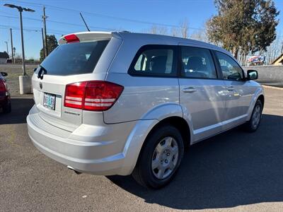 2010 Dodge Journey SE   - Photo 7 - Salem, OR 97317