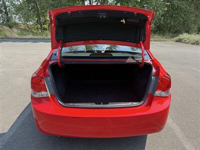 2014 Chevrolet Cruze LS Auto - Photo 16 - Salem, OR 97317