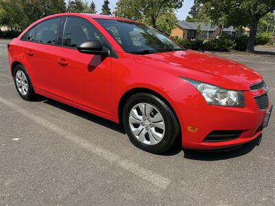 2014 Chevrolet Cruze LS Auto Sedan