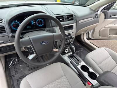 2011 Ford Fusion SE   - Photo 10 - Salem, OR 97317