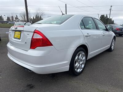 2011 Ford Fusion SE   - Photo 7 - Salem, OR 97317