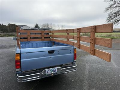 1989 Nissan Truck p/u   - Photo 22 - Salem, OR 97317