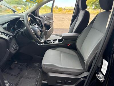 2018 Ford Escape SE   - Photo 9 - Salem, OR 97317