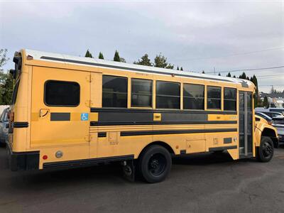 2009 BLUE BIRD VISON BUS - Photo 2 - Salem, OR 97317