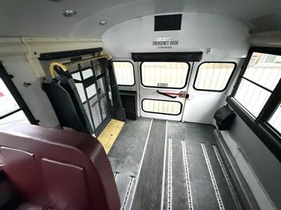 2009 BLUE BIRD VISON BUS   - Photo 11 - Salem, OR 97317