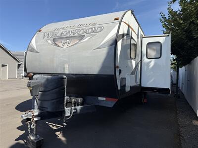 2016 FOREST RIVER WILDWOOD Travel trailer  T23RBS - Photo 6 - Salem, OR 97317