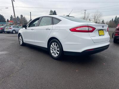 2015 Ford Fusion S   - Photo 3 - Salem, OR 97317