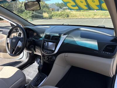 2017 Hyundai ACCENT SE   - Photo 15 - Salem, OR 97317
