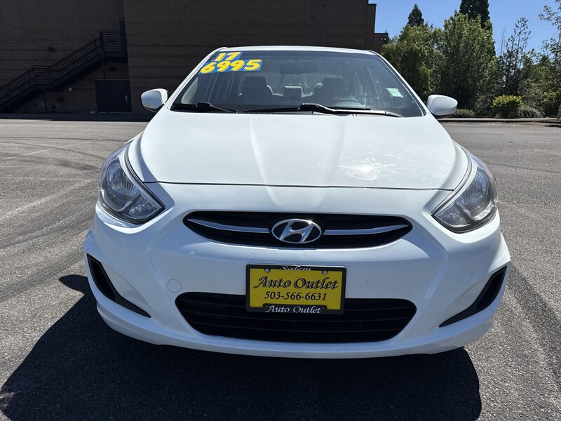 2017 Hyundai ACCENT SE  