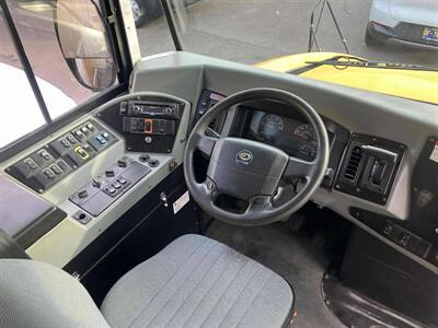 2009 BLUE BIRD Vison BUS - Photo 5 - Salem, OR 97317