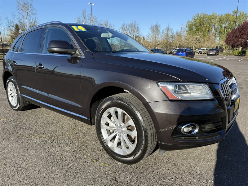 2014 Audi Q5 2.0T quattro Premium Plus  