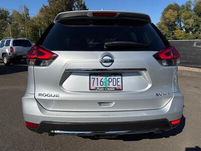 2018 Nissan Rogue SV   - Photo 5 - Salem, OR 97317