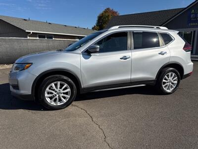 2018 Nissan Rogue SV   - Photo 3 - Salem, OR 97317