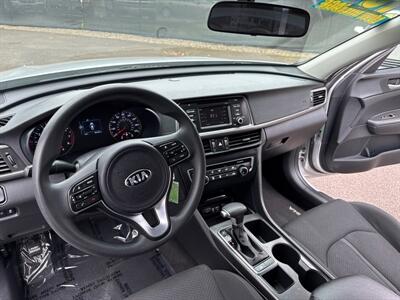 2016 Kia Optima LX   - Photo 10 - Salem, OR 97317