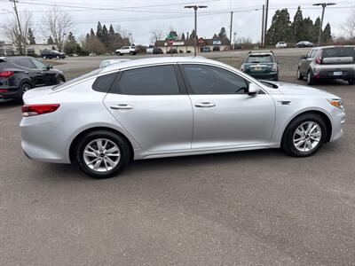 2016 Kia Optima LX   - Photo 7 - Salem, OR 97317